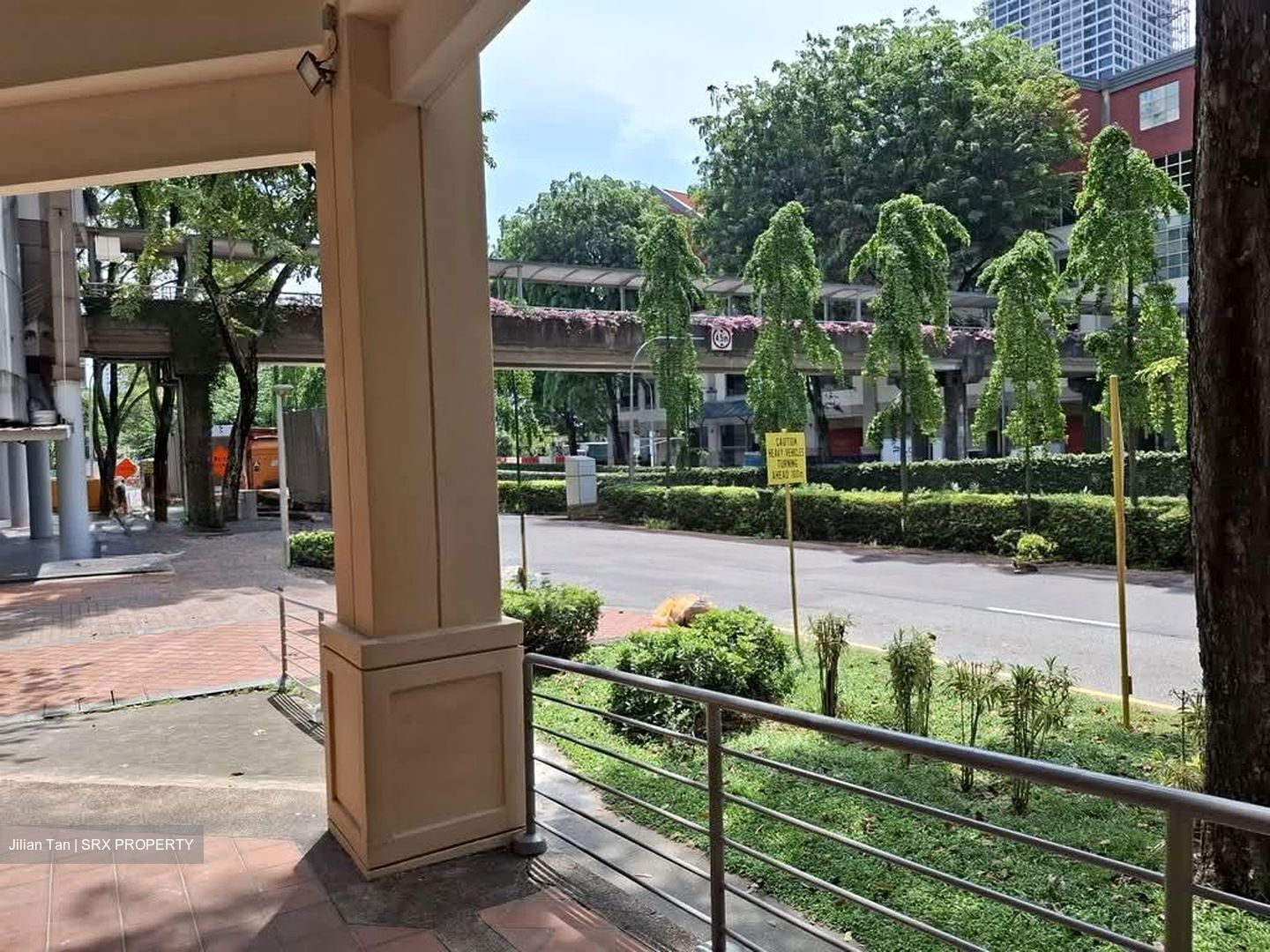 The Riverside Piazza (D1), Retail #587569731
